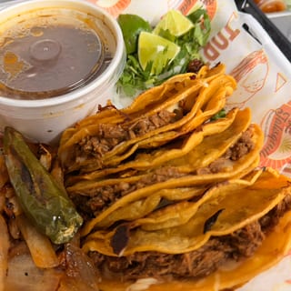 3 BIRRIA CRUNCHY TACO + CONSOMMÉ